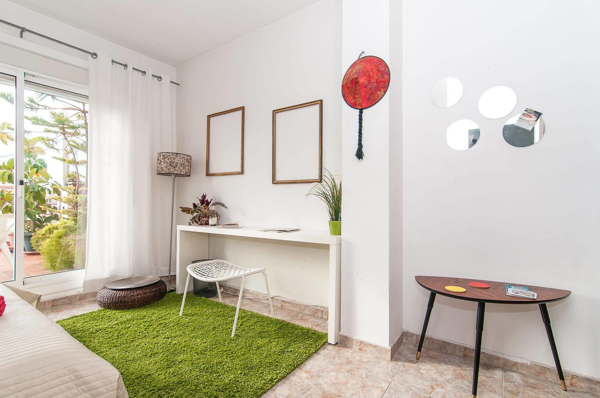 The Sky Dome Apartment Barcelona Exterior photo