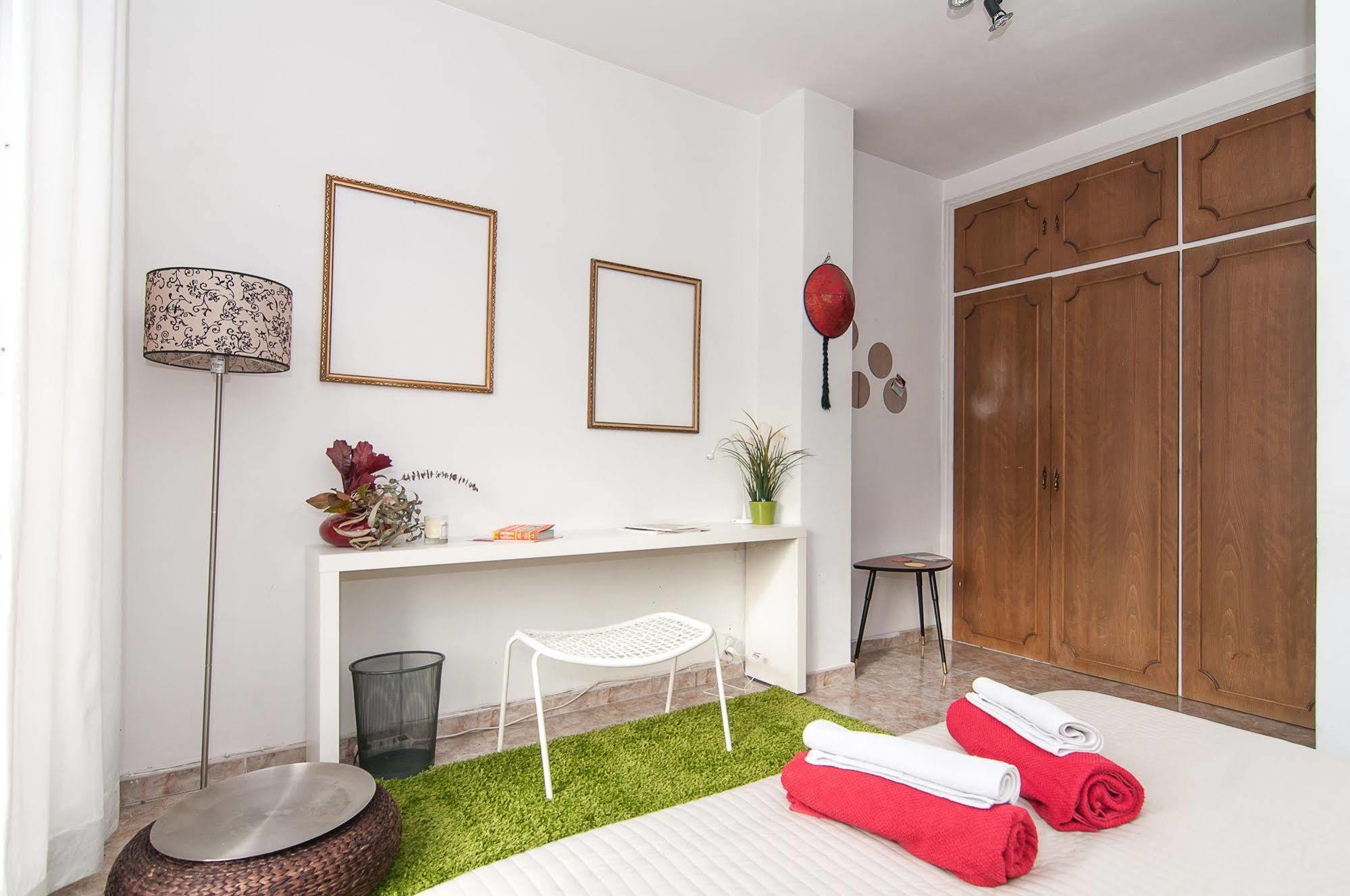 The Sky Dome Apartment Barcelona Exterior photo